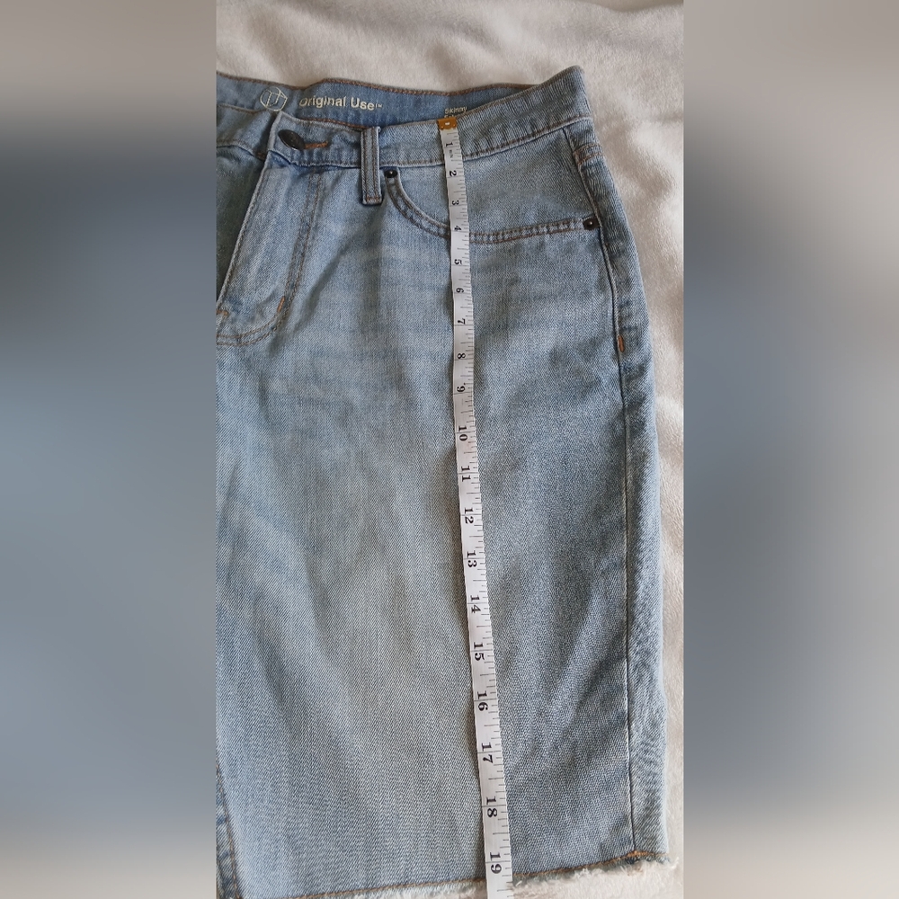 Men Original Use Light Blue Denim with Black Patch